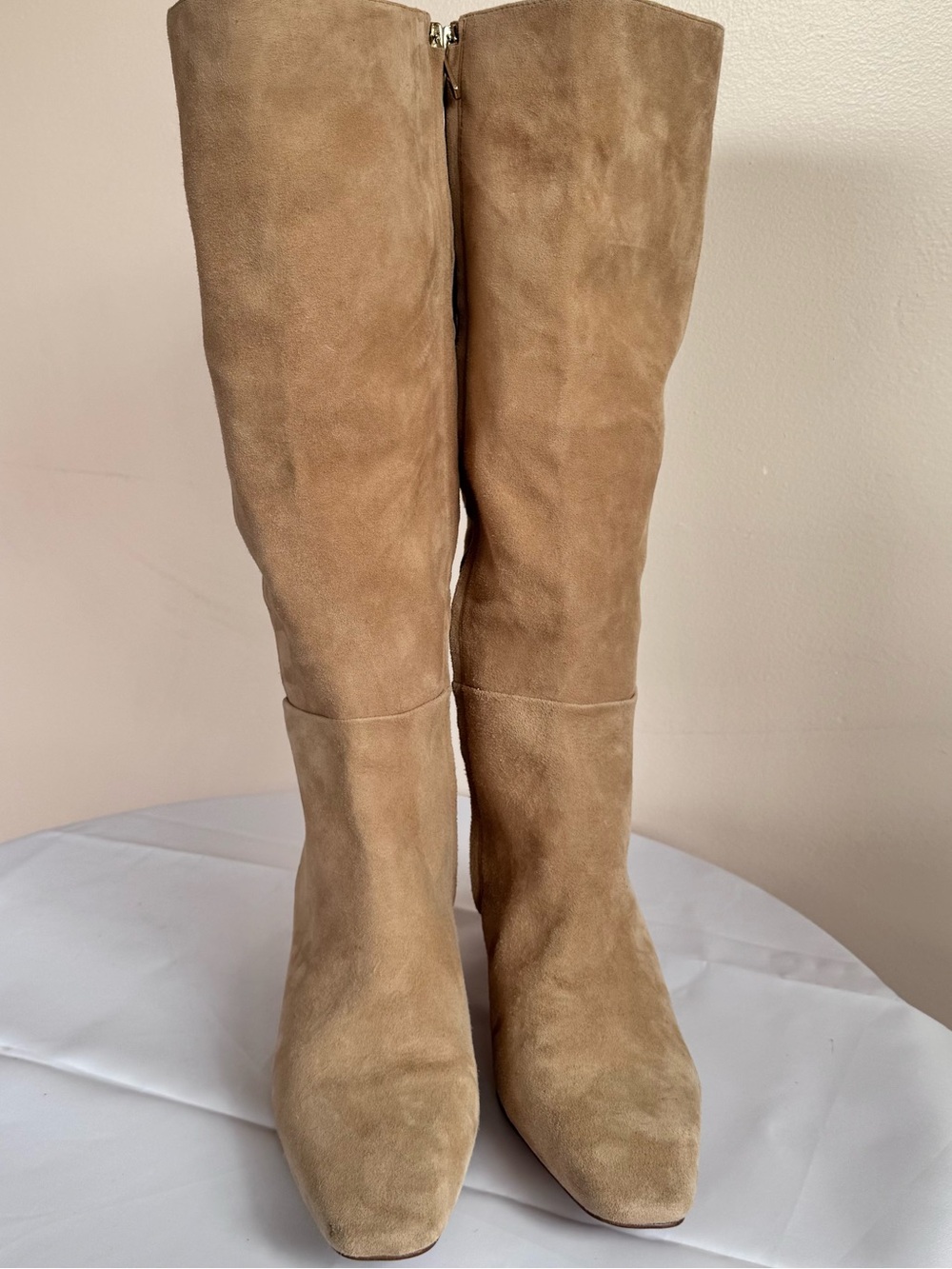 Sam Edelman Molly Suede Knee High Square Toe 2” Boot Light Golden Caramel Size 8 - Picture 3 of 13